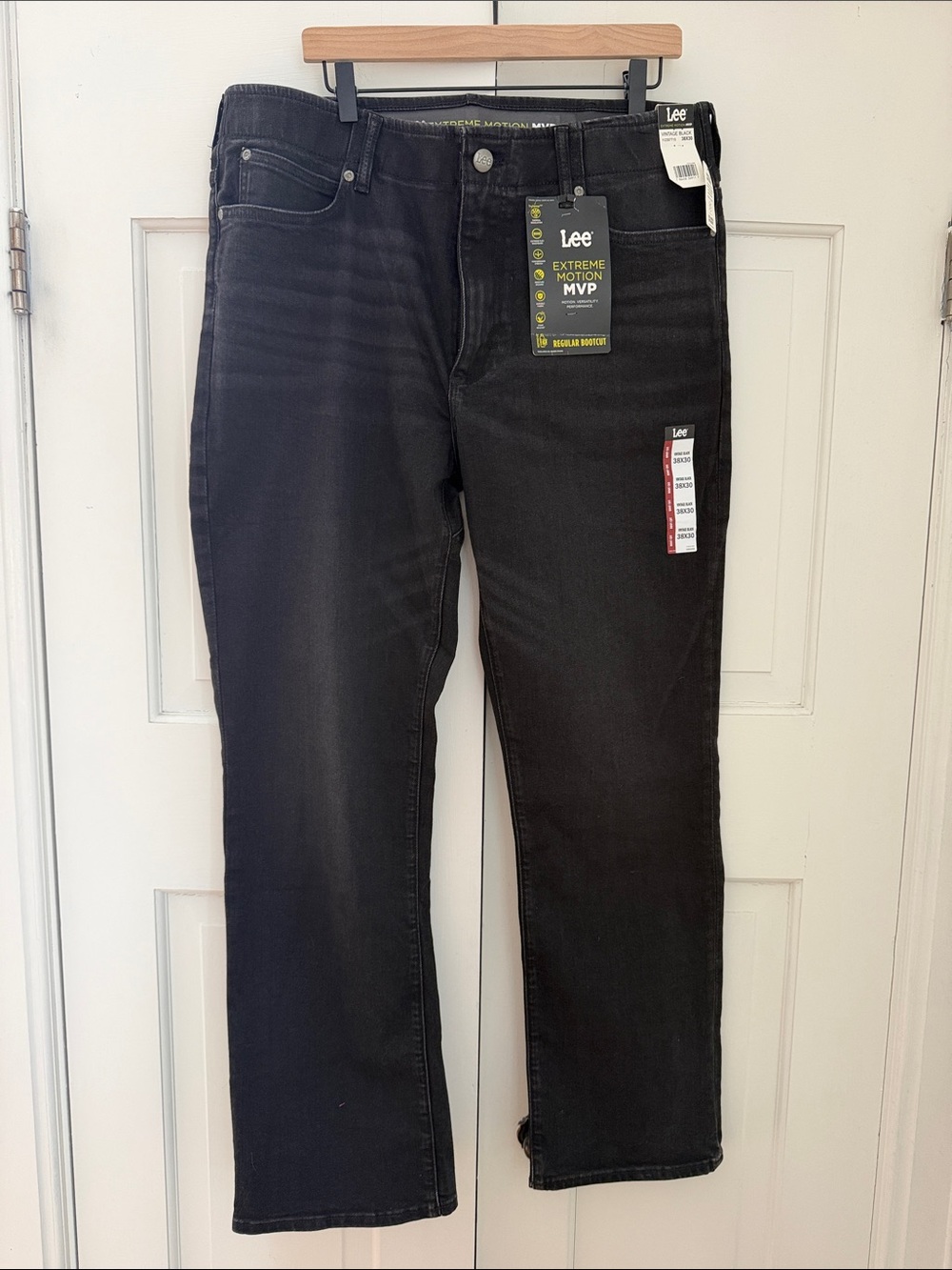 Lee Men's Bootcut Jeans in Black